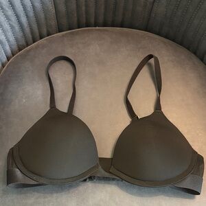 New Pepper “Lift Up” Classic Black Women's Bra size 34a